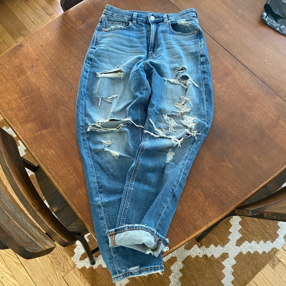 American Eagle Mom Jeans Stretch High Rise